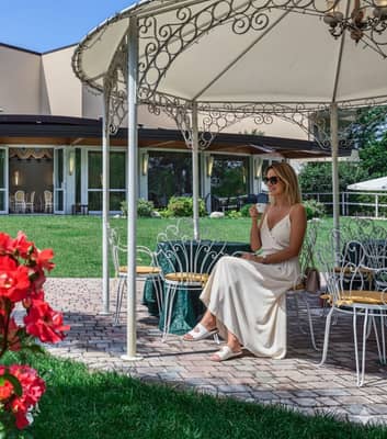 Parco  Parkjuniorhotel Quartodaltino 01